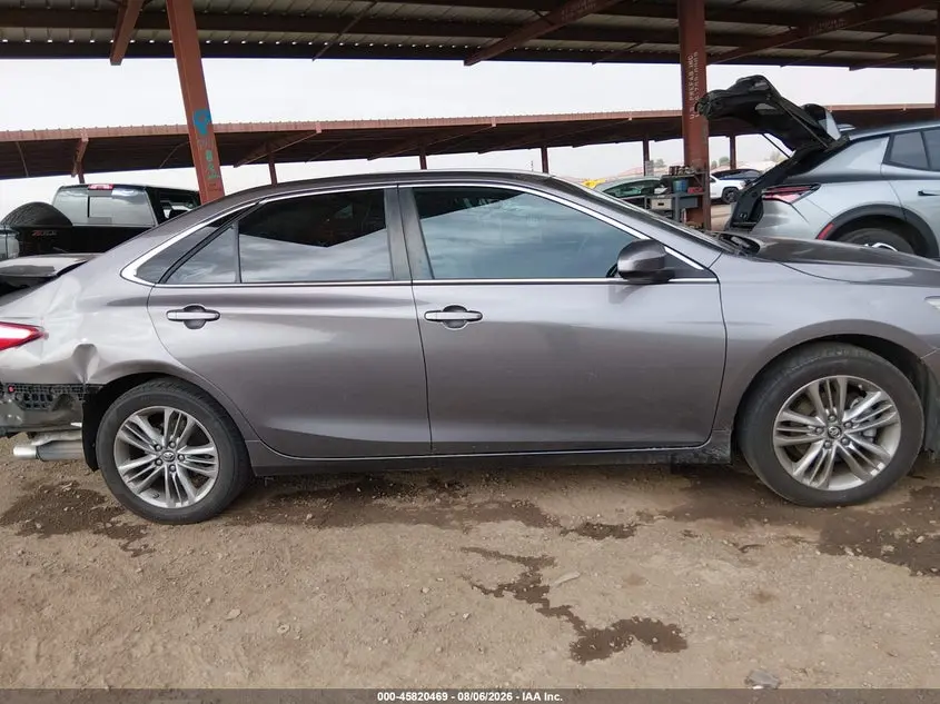 2017 TOYOTA CAMRY SE