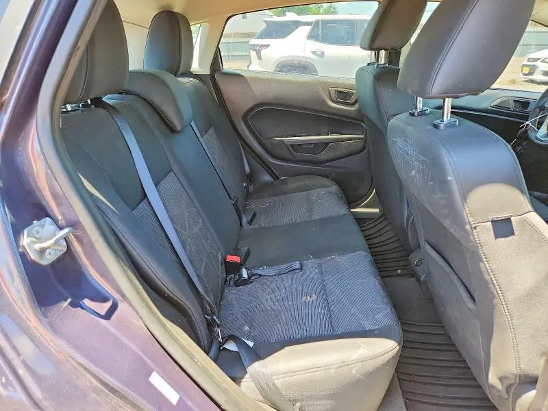 2012 FORD FIESTA SE  