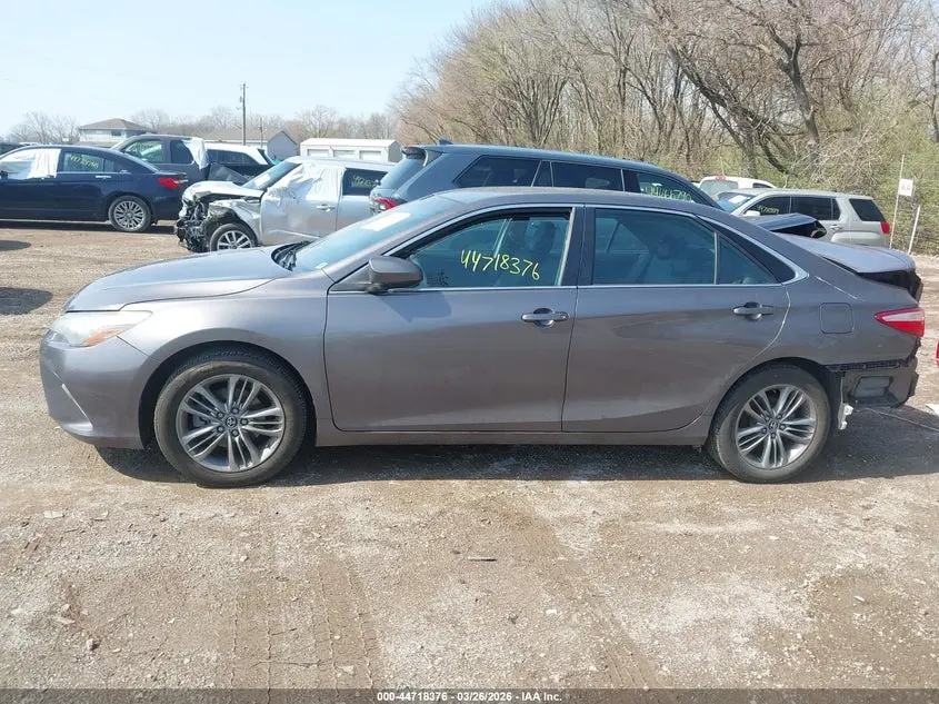 2017 TOYOTA CAMRY SE