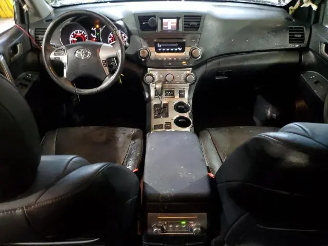 2011 TOYOTA HIGHLANDER BASE  
