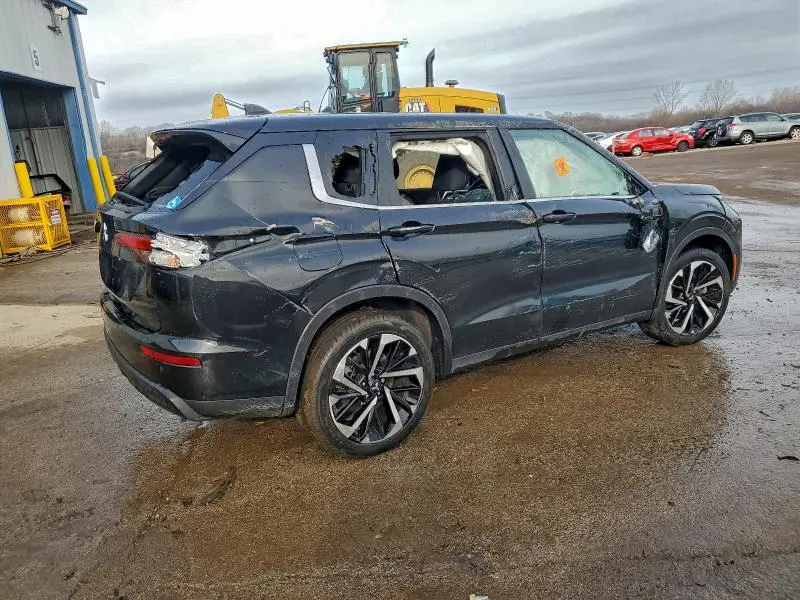 2022 MITSUBISHI OUTLANDER ES  