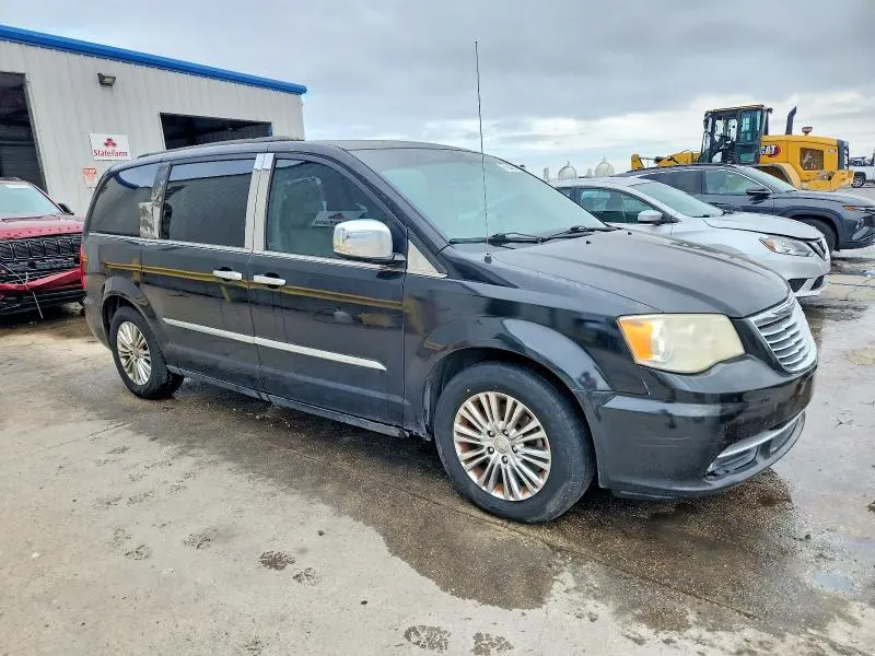 2013 CHRYSLER TOWN & COUNTRY TOURING L  