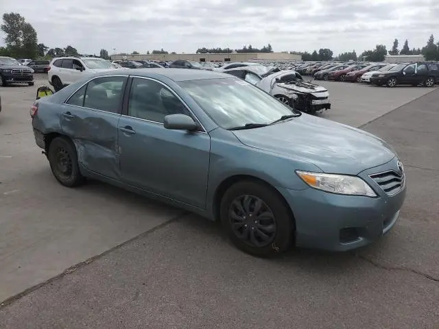 2011 TOYOTA CAMRY BASE  