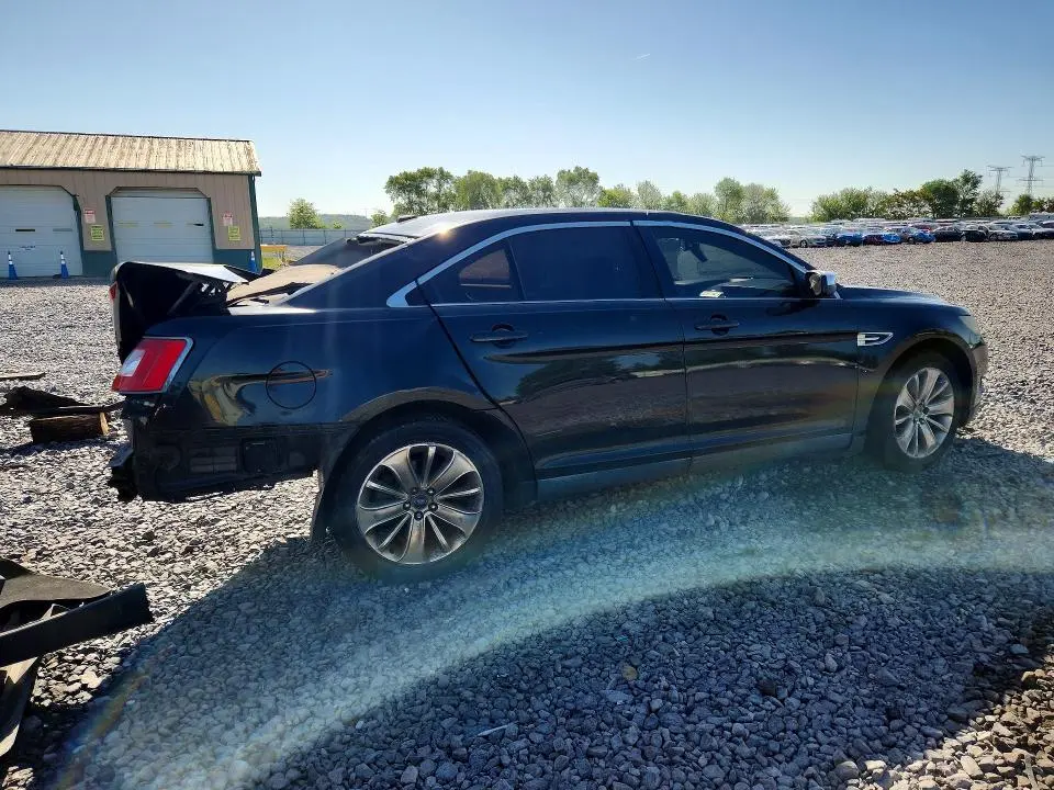 2010 FORD TAURUS LIMITED  
