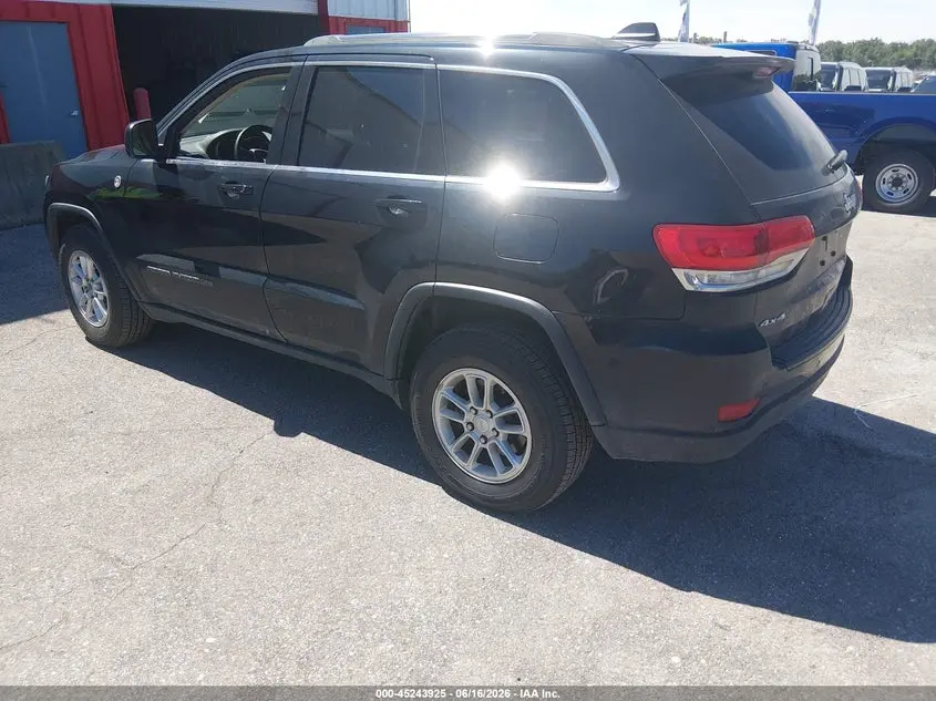 2019 JEEP GRAND CHEROKEE LAREDO E 4X4