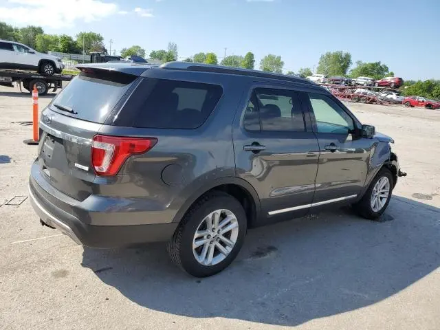 2017 FORD EXPLORER XLT  