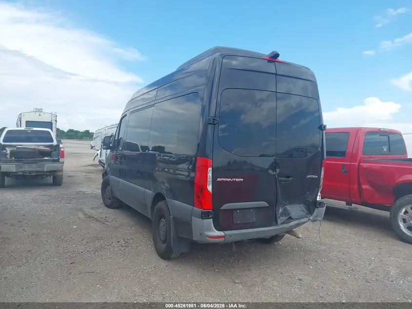 2022 MERCEDES-BENZ SPRINTER 2500 STANDARD ROOF I4 DIESEL
