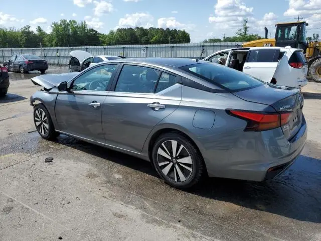 2021 NISSAN ALTIMA SV  