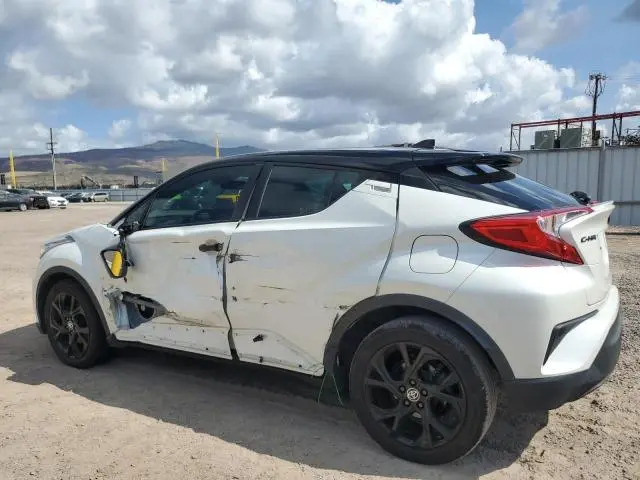 2021 TOYOTA C-HR XLE  