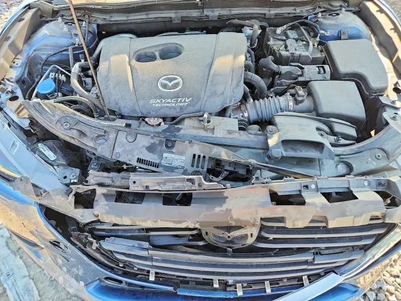 2018 MAZDA 3 TOURING  