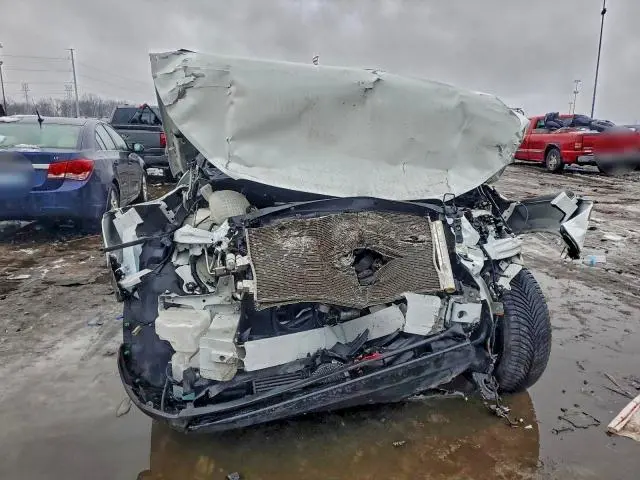 2019 VOLVO XC40 T5 R-DESIGN  