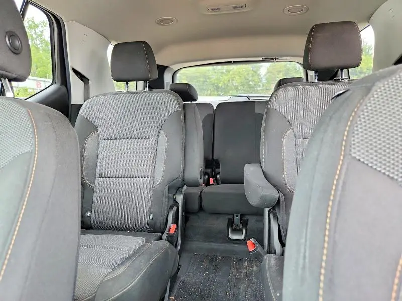 2019 CHEVROLET TRAVERSE LT  