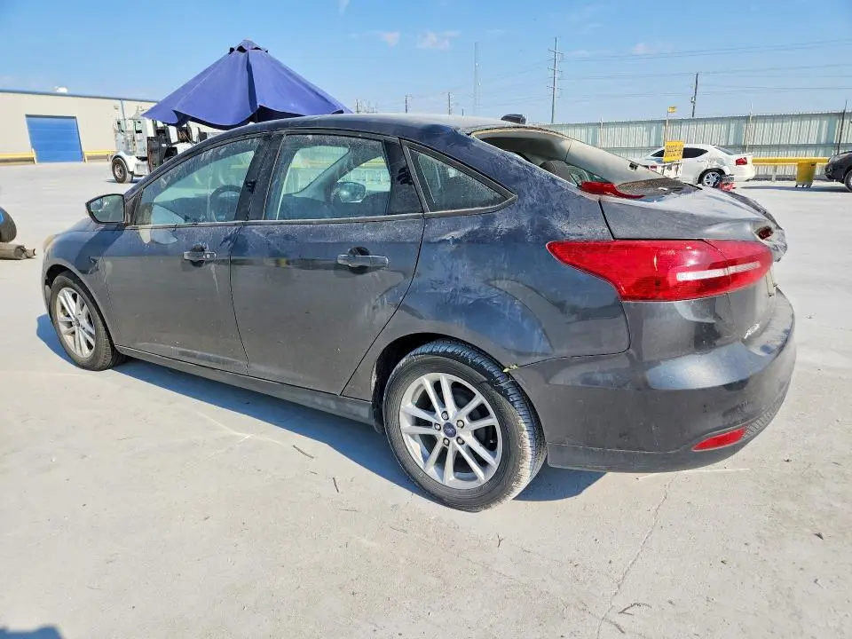 2017 FORD FOCUS SE  