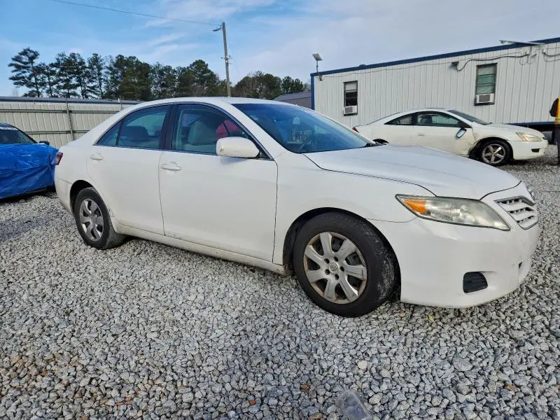 2011 TOYOTA CAMRY BASE  