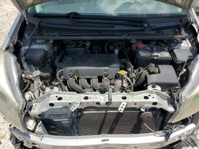 2012 TOYOTA YARIS 3-DOOR L  
