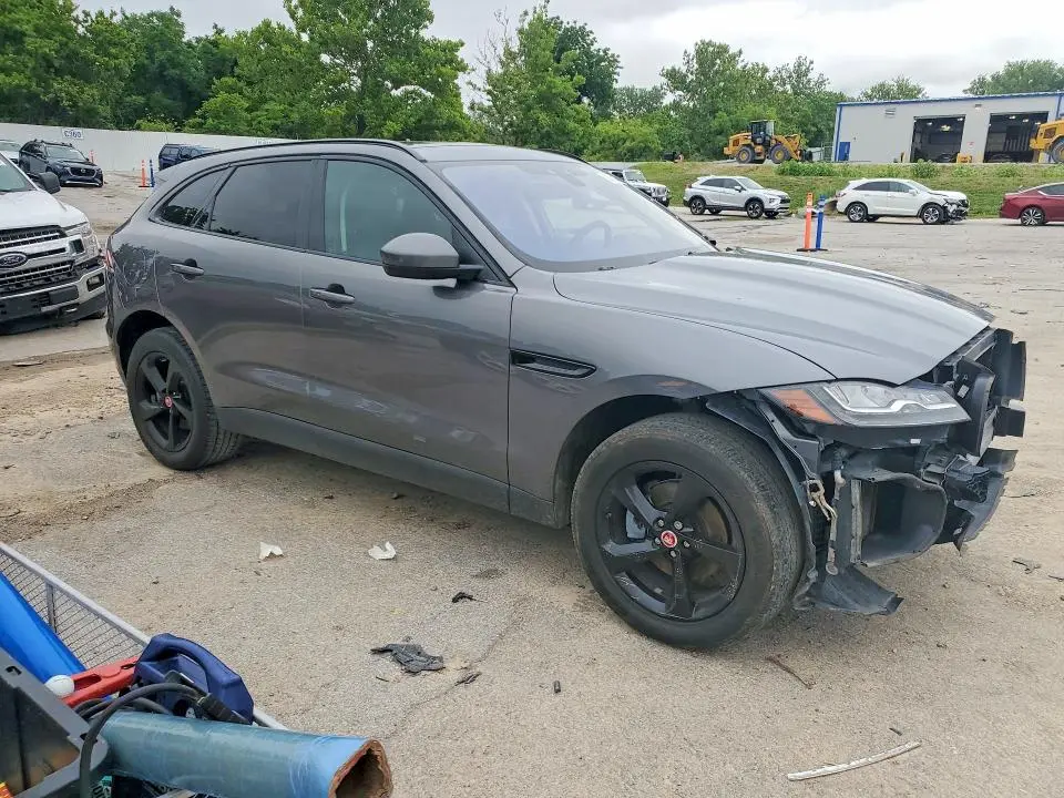 2018 JAGUAR F-PACE PRESTIGE  