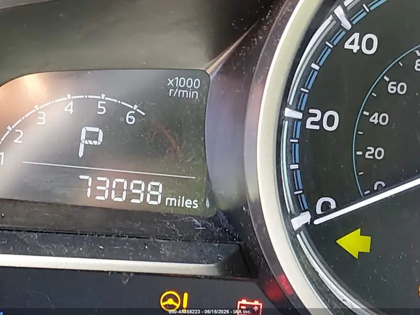 2019 TOYOTA YARIS LE