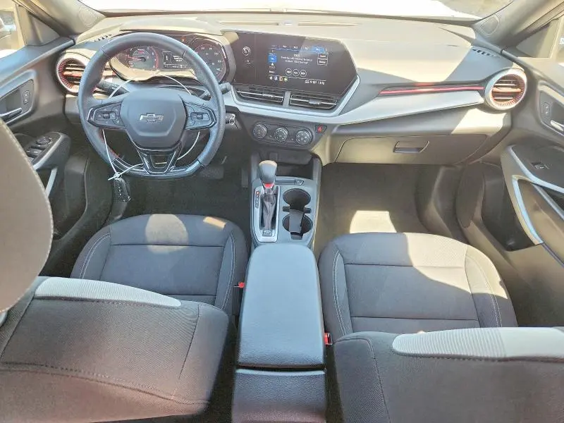 2025 CHEVROLET TRAX 1RS  
