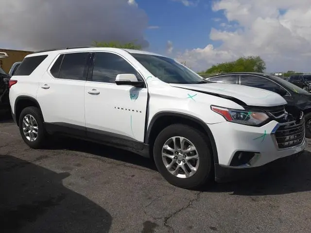 2020 CHEVROLET TRAVERSE LT  
