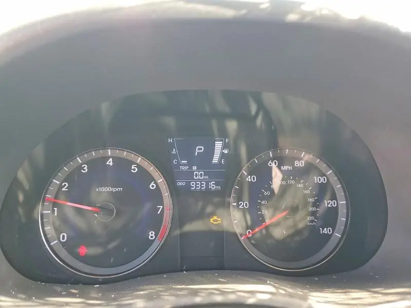 2013 HYUNDAI ACCENT GLS  