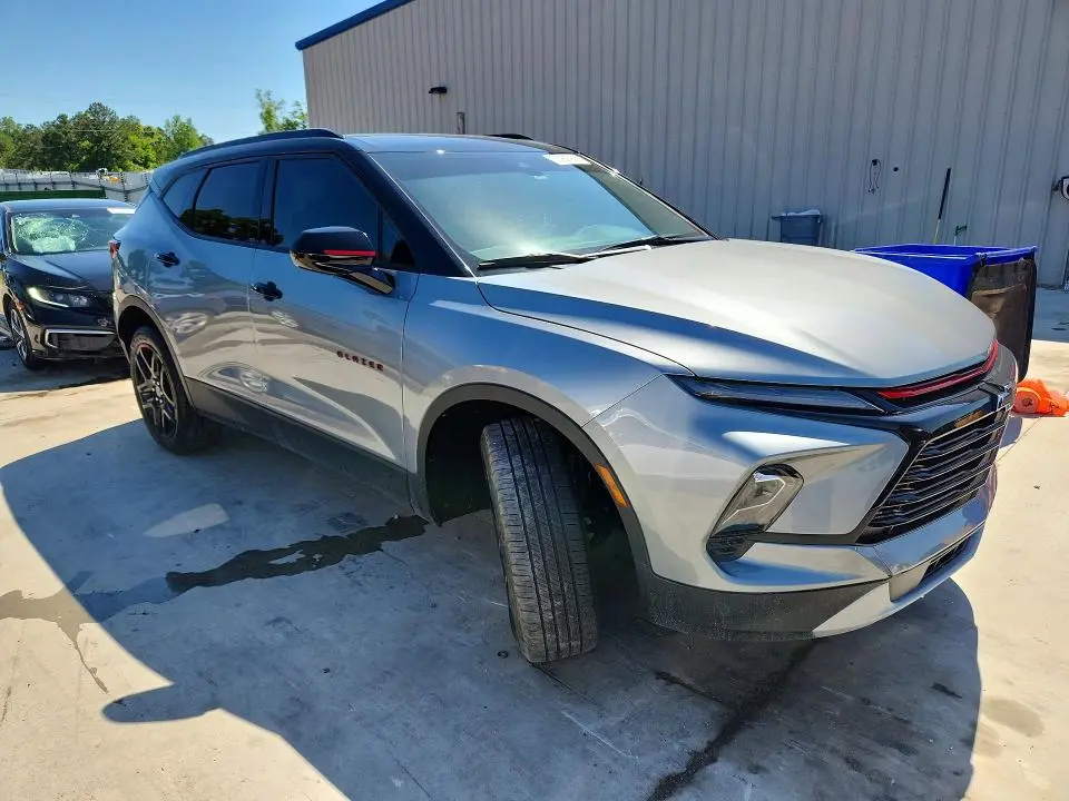 2024 CHEVROLET BLAZER 2LT  