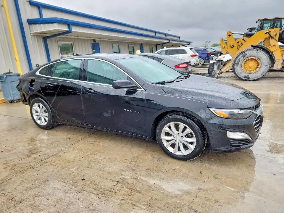 2021 CHEVROLET MALIBU LT  
