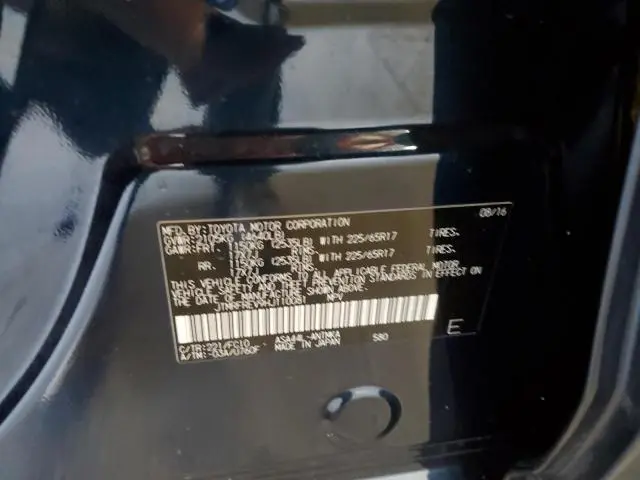 2017 TOYOTA RAV4 XLE  