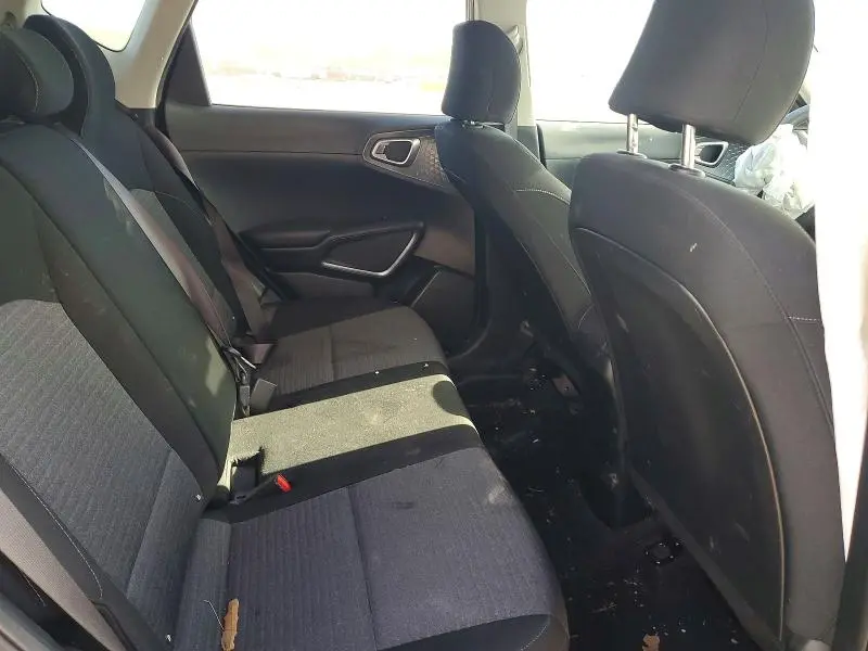 2021 KIA SOUL S  