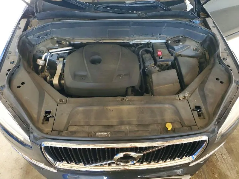 2016 VOLVO XC90 T6  