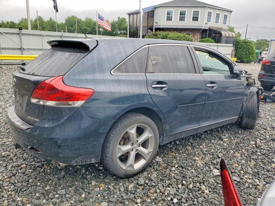 2015 TOYOTA VENZA LIMITED  
