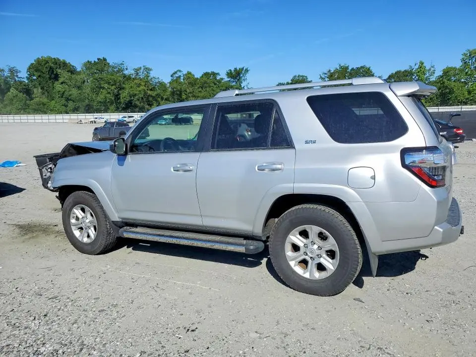 2017 TOYOTA 4RUNNER SR5  