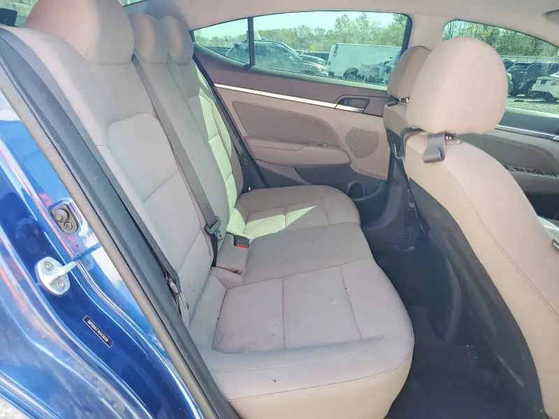 2019 HYUNDAI ELANTRA SEL  
