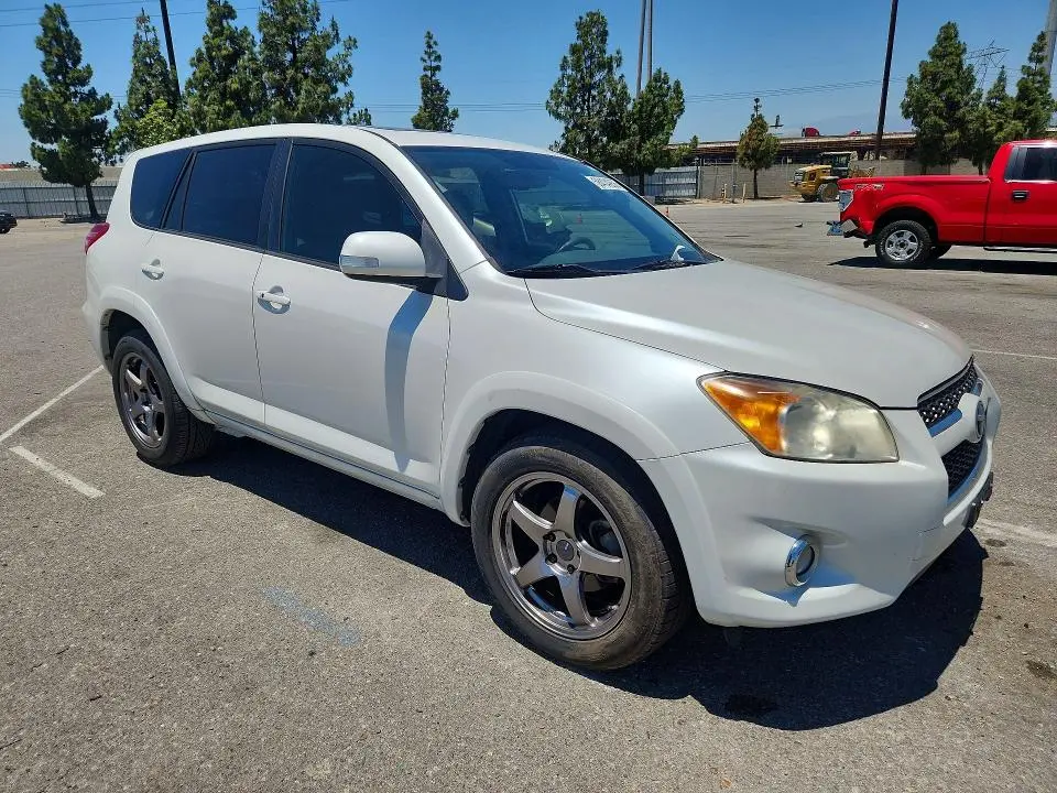 2010 TOYOTA RAV4 LIMITED  