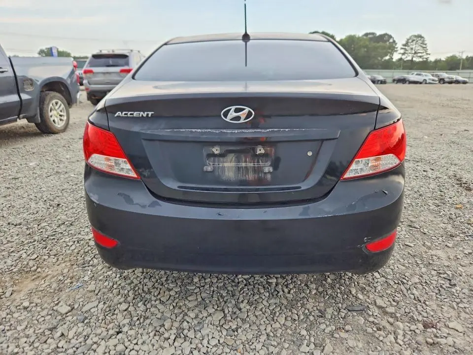 2012 HYUNDAI ACCENT GLS  