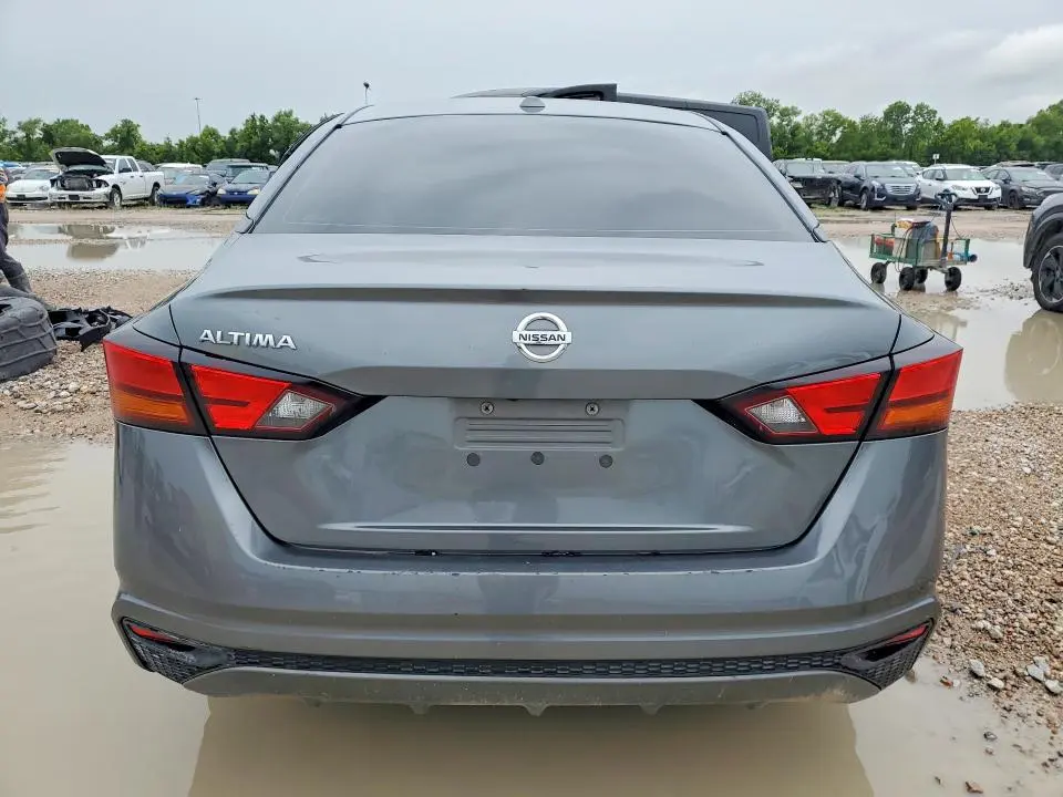 2019 NISSAN ALTIMA S  