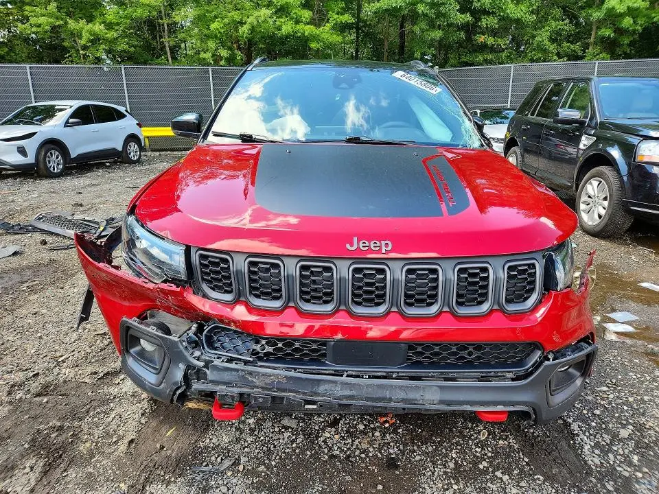 2025 JEEP COMPASS TRAILHAWK  