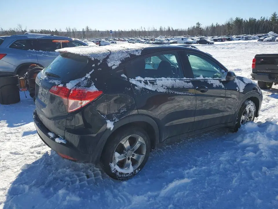2017 HONDA HR-V LX  