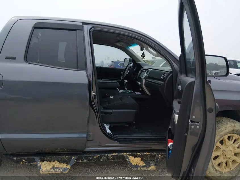 2017 TOYOTA TUNDRA SR5 5.7L V8