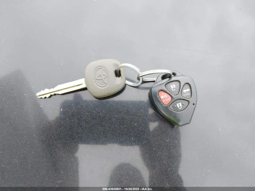 2010 TOYOTA CAMRY SE/LE/XLE