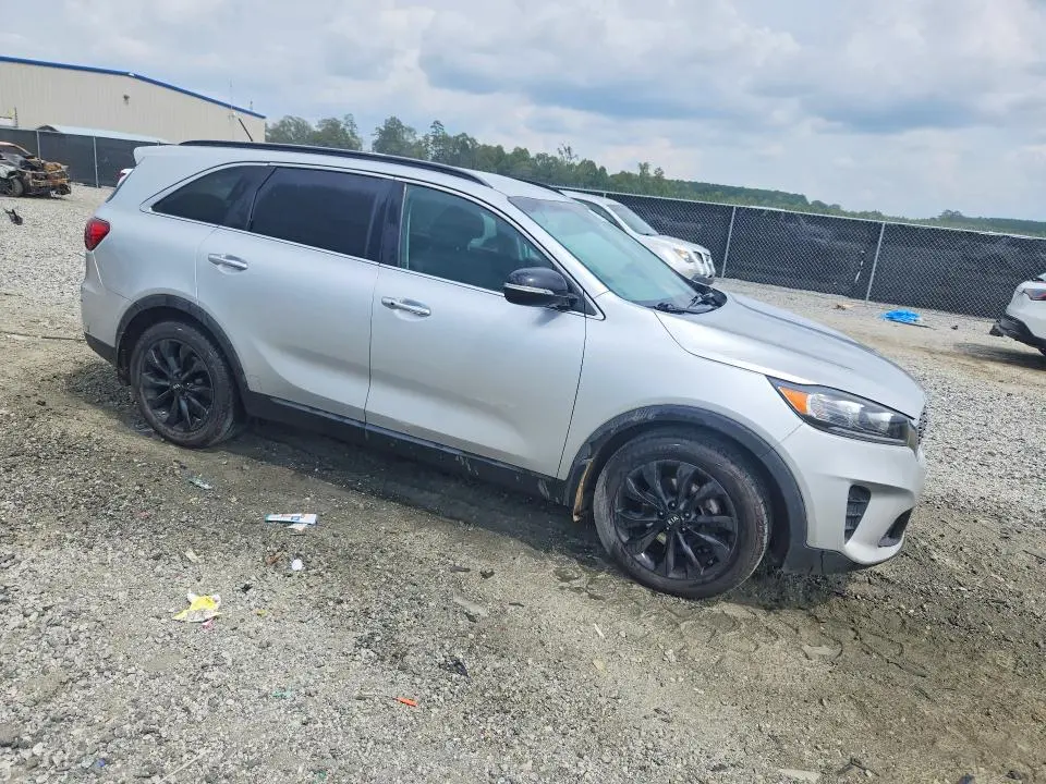 2020 KIA SORENTO S  