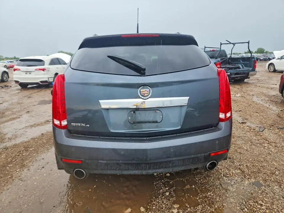 2011 CADILLAC SRX LUXURY COLLECTION  