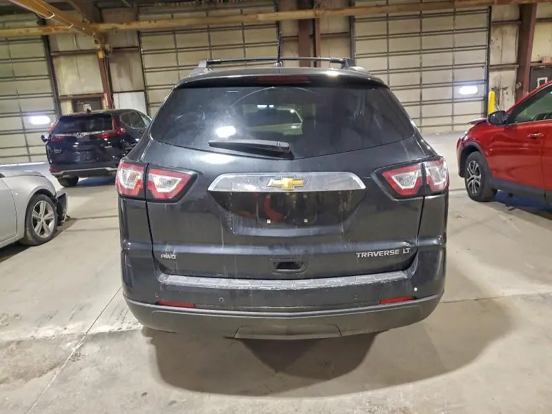 2015 CHEVROLET TRAVERSE LT  