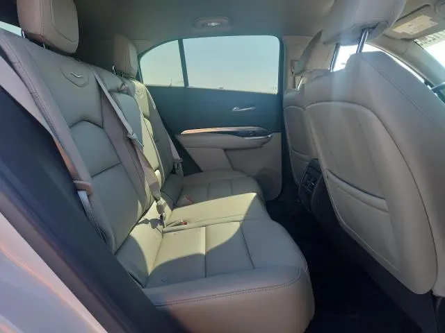 2021 CADILLAC XT4 LUXURY  