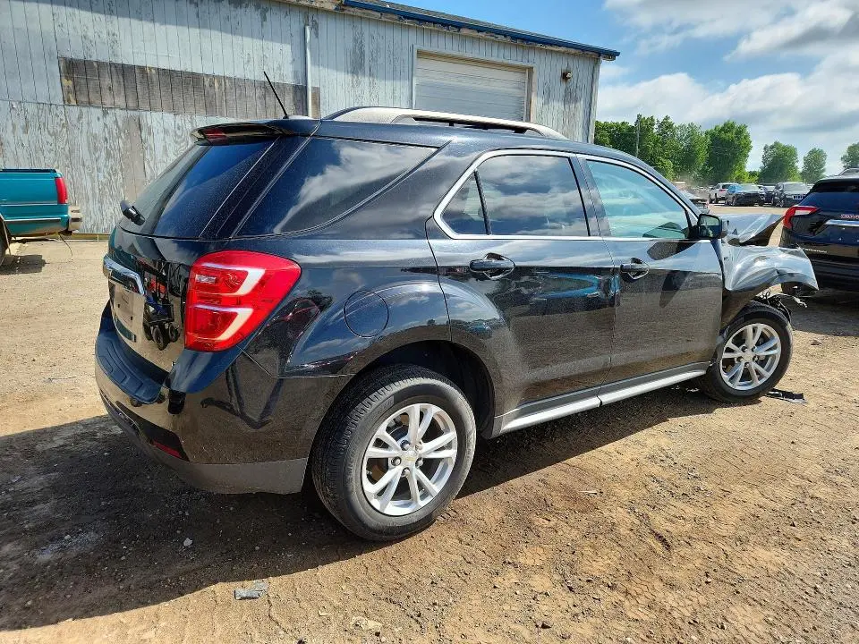2017 CHEVROLET EQUINOX LT  