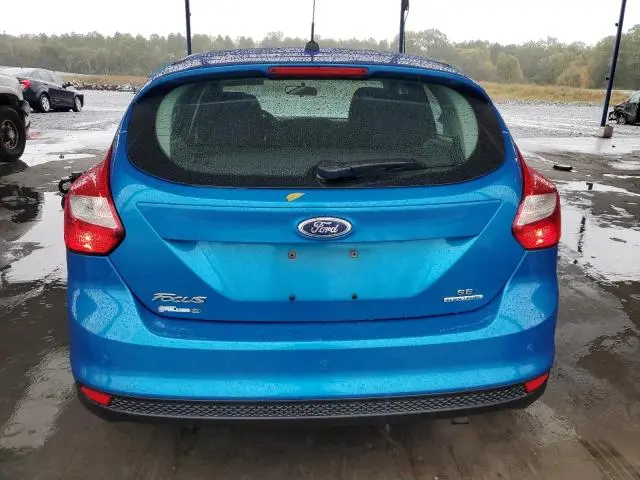 2014 FORD FOCUS SE  