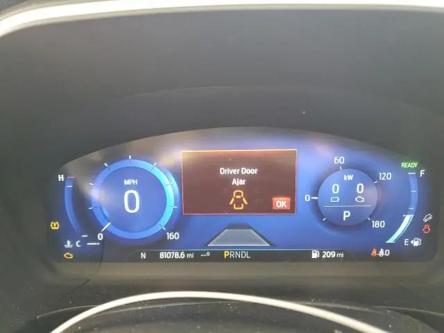 2020 FORD ESCAPE SE SPORT  