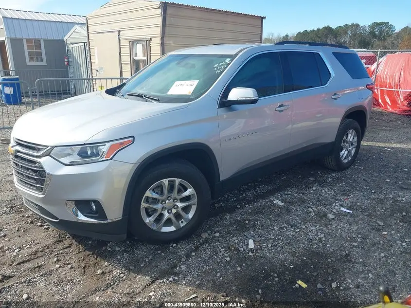 2021 CHEVROLET TRAVERSE FWD LT CLOTH