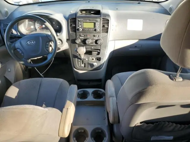 2012 KIA SEDONA LX  