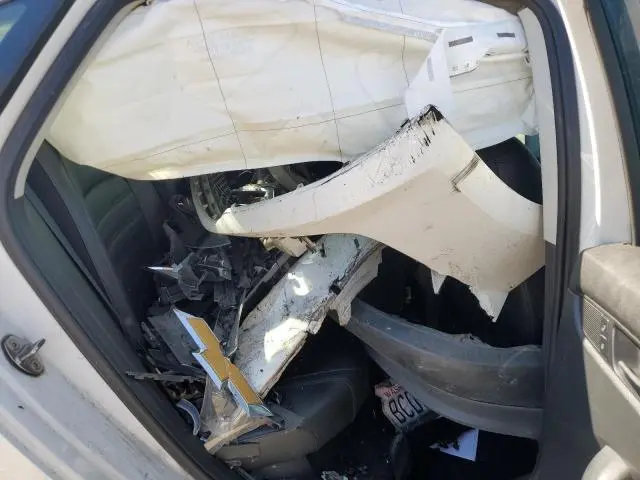 2015 VOLKSWAGEN PASSAT SE  