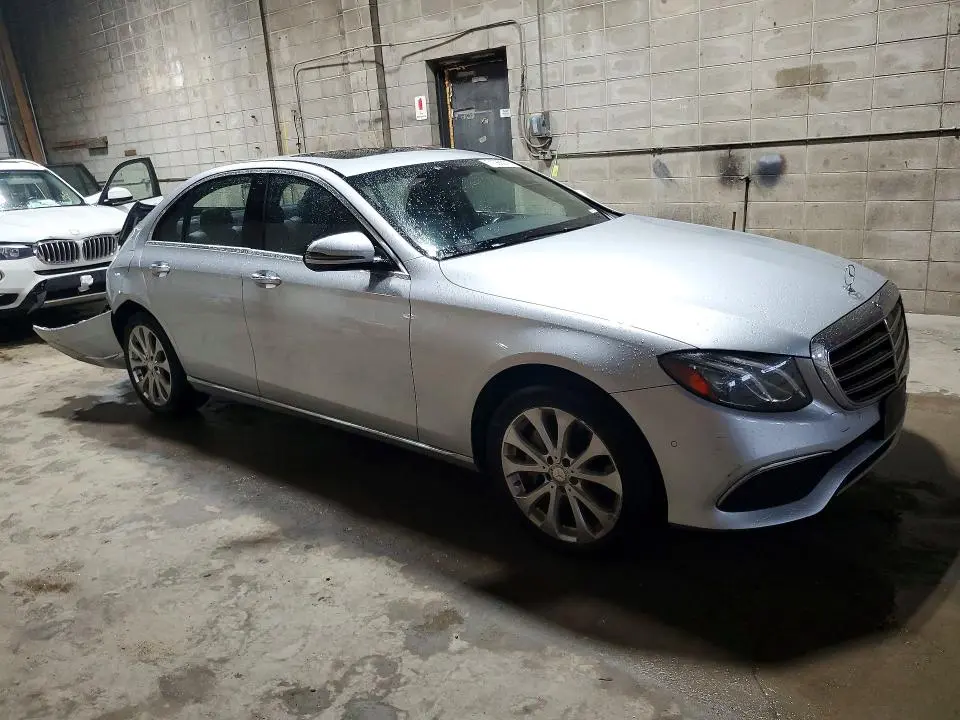 2017 MERCEDES-BENZ E 300 4MATIC  